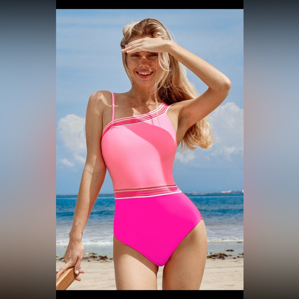 CUPSHE Hot pink one-piece
